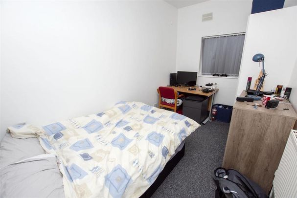 7 bedroom house to rent - Photo 1