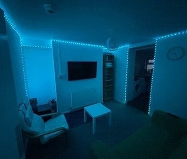 Caellepa, Bangor, Gwynedd, LL57 - Photo 2