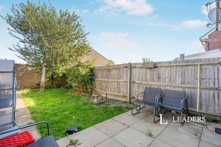 Cornaway Lane, Portchester, PO16 - Photo 4