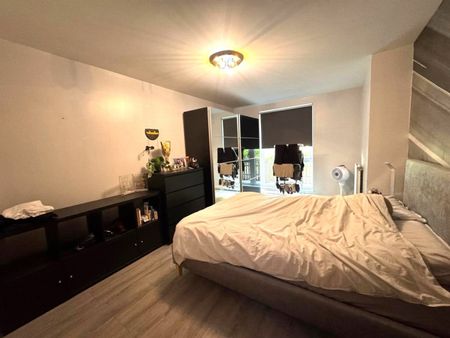 Charcot Road, London, NW9 - Photo 4