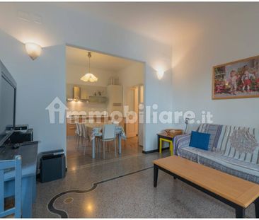 Trilocale via 24 Aprile, Centro, Varazze - Foto 1