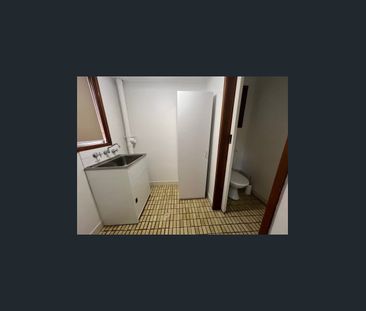 2/88 Rawson Avenue, Tamworth, NSW 2340 - Photo 4