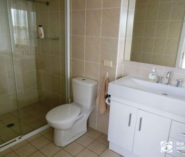 2/386 Harbour Drive, Coffs Harbour - Photo 5