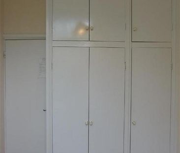 1 bedroom retirement property to rent - Photo 4