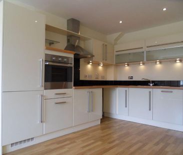 1 bedroom ground floor flat to rent - Photo 3