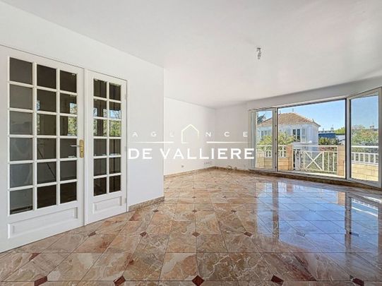 Location Appartement 3 pièces 80m² NANTERRE 92000 - Photo 1
