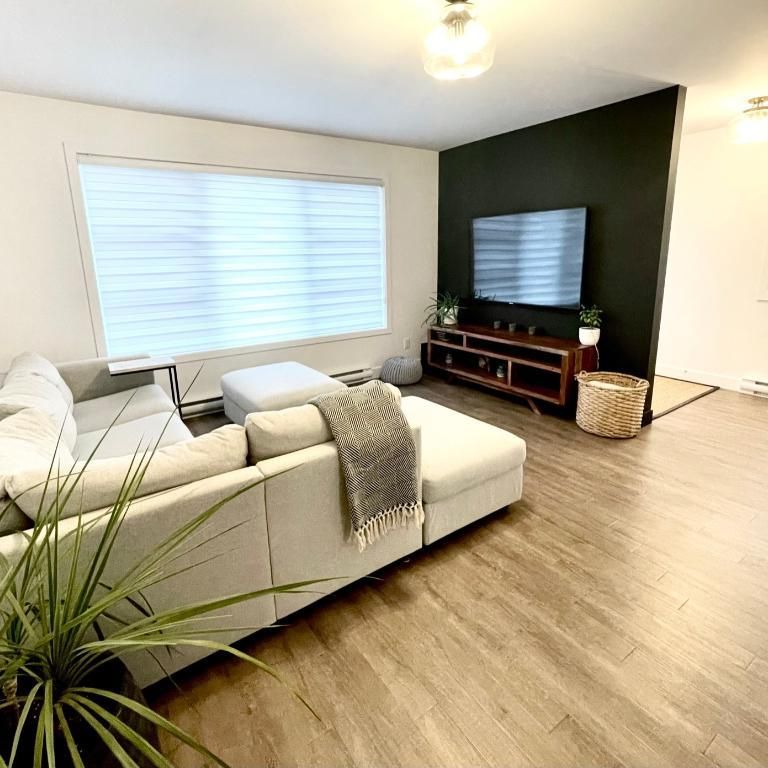 6 et demi sur 3 étages - Photo 1