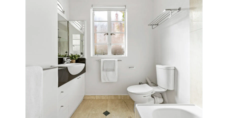 Fabulous Art Deco Style Apartment - Photo 4