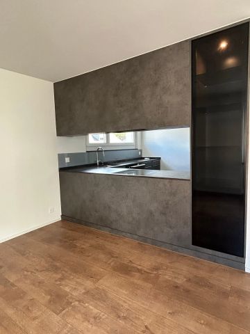 6.5 Zimmer, 160 m², 1. Stock - Photo 4