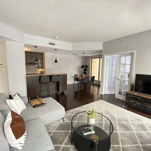 Lumineux Condo 4 1/2 à Ahuntsic - Photo 3