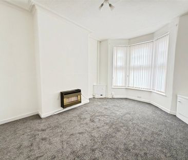 Bedford Road, Bootle, Merseyside, L20 - Photo 2