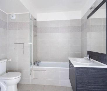 Rental Apartment Suresnes - Photo 3