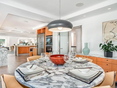 Luxury Villa for rent in Marbella, Andalusia - Photo 4