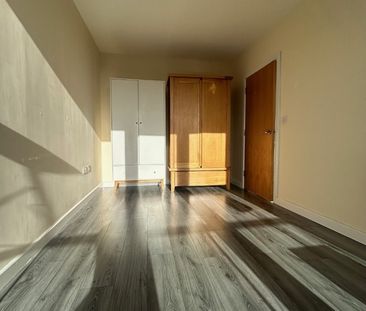 2 Bed Flat, Bridport Street, L3 - Photo 3