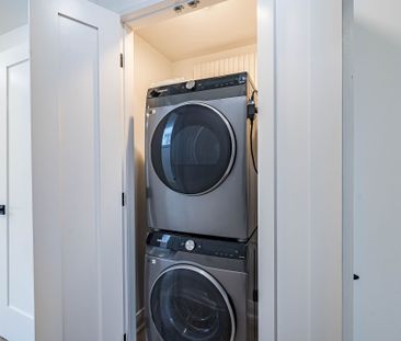 For Lease - 6 Greyton Crescent Unit# Lower, Toronto, Ontario - Photo 1