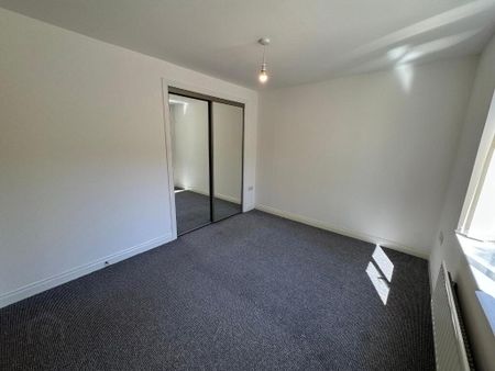 50 Skye Buildings, Drumadoon Square, Belfast, BT16 2QN - Photo 3