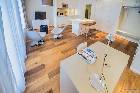 Welc(H)ome® by RIDA FLATS – CGN City: All-in! Internet, Balkon & Top-Lage - Photo 2