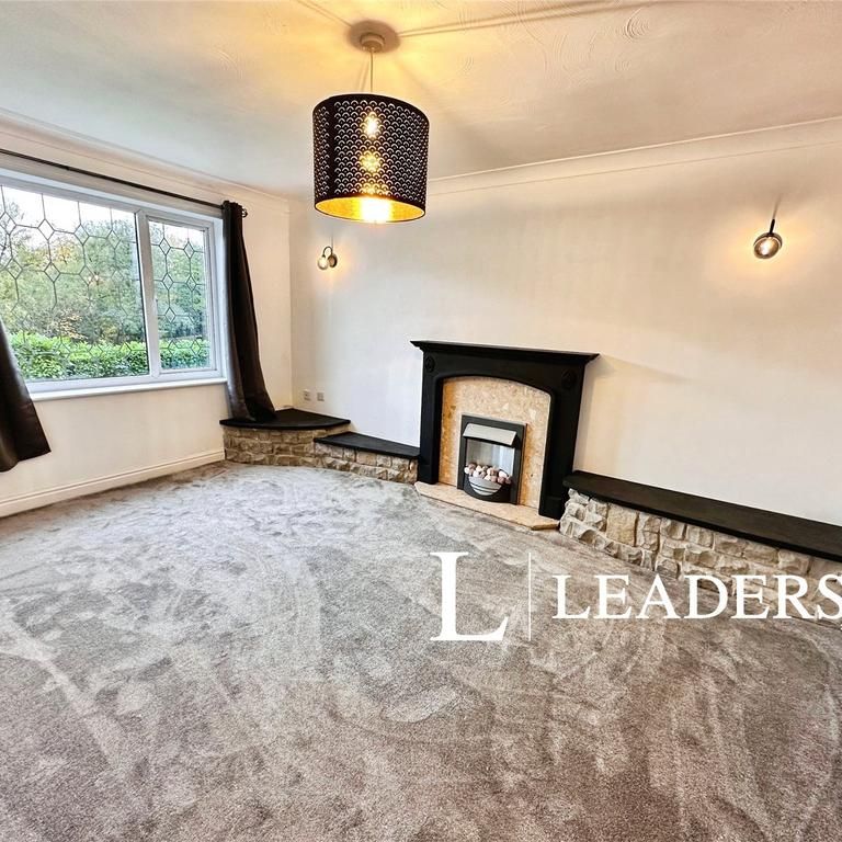 3 bedroom semi-detached house to rent - Photo 1