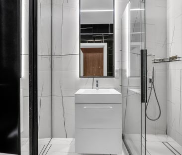 Elegancki apartament 38 m2, Mennica Residence - Photo 1