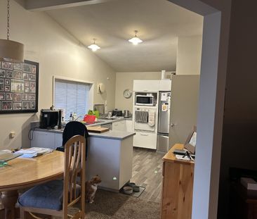 2 Bedroom delight in Richmond - Photo 3