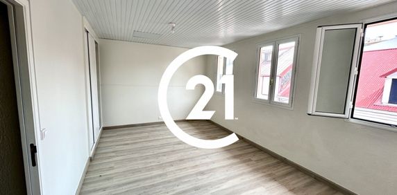 Location Appartement 49.66m² 2 pièces Fort de france - Photo 2