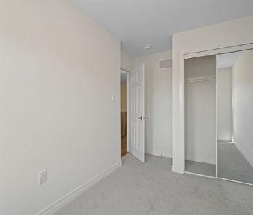 For Lease - 39 Lilac Lane, Thorold, Ontario - Photo 2