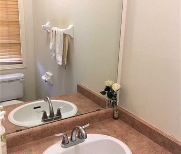 For Lease - 141 Nahanni Drive, Richmond Hill, Ontario - Photo 6