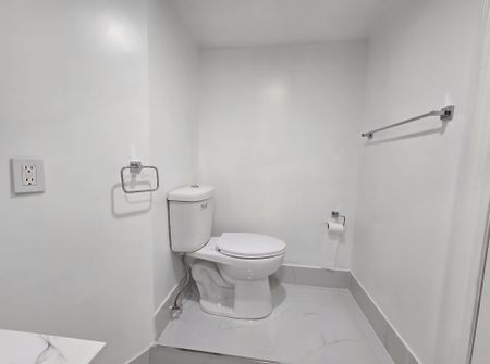For Lease - 521 Thompson Road Unit# Bsmt 1, Milton, Ontario - Photo 3