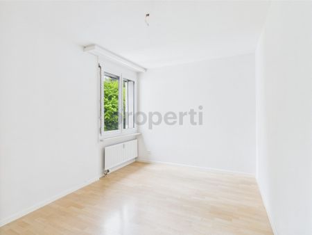 Appartement 4,5 pièces rénové avec vue panoramique - Photo 3