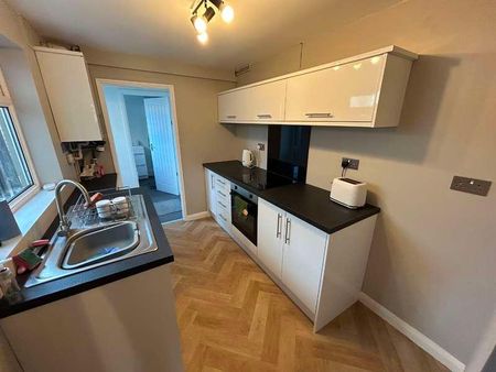 Church Hill Street, Burton Upon Trent, Winshill, DE15 - Photo 3