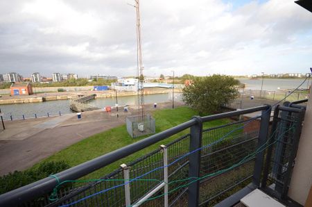 2 bedroom flat to rent - Photo 5