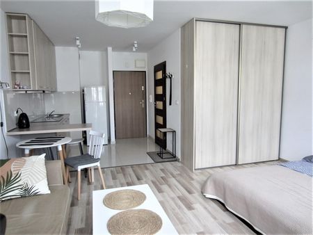 Nowoczesna duża kawalerka w apartamentowcu z windą w Centrum. - Zdjęcie 4