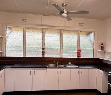 2 Bedroom House With Granny Flat - Photo 3