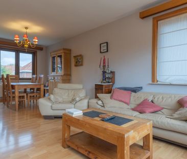 Bel-étage te huur in Huizingen voor € 1.500 met 3 slaapkamers - Foto 2