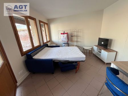 Location Appartement 1 pièce 22m² BEAUVAIS 60000 - Photo 2