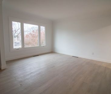 Spacious 3-Bedroom Main Unit for Rent – Prime Location in St. Catha... - Photo 3