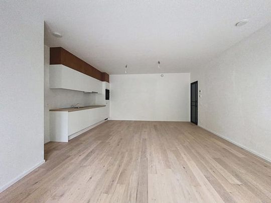 Appartement te huur - Photo 1