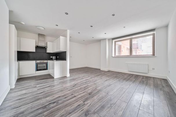 1 bedroom apartment to rent - Photo 1