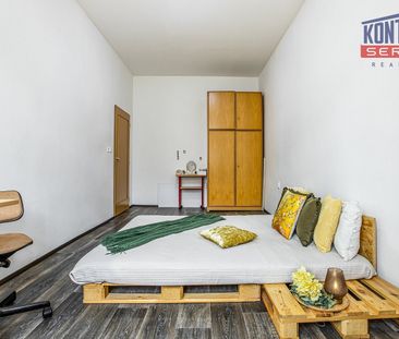 Pronájem bytu 2+1 58 m² - Fotografie 2