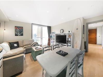 Ivory House East, Clove Hitch Quay, SW11 - Photo 5
