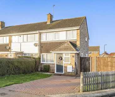 3 bedroom semi-detached house to rent - Photo 1