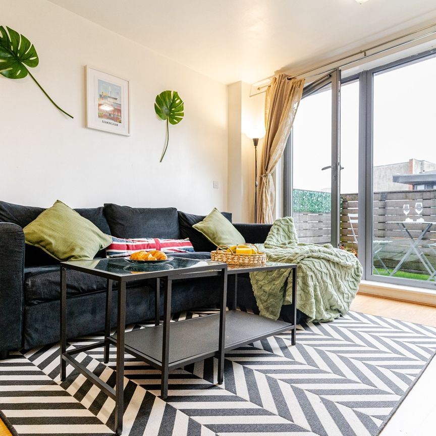 2 Bed Flat, Skyline, B1 - Photo 1