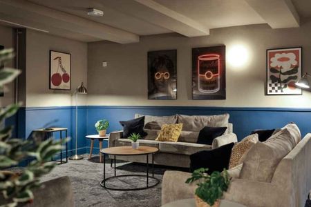 Bronze Studio - Photo 5