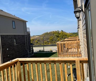 For Lease - 198 Gillespie Drive, Brantford, Ontario - Photo 6