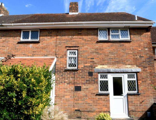 Davey Drive Room A - Photo 1