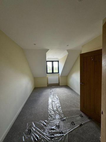 3 bedroom semi-detached house to rent - Photo 4