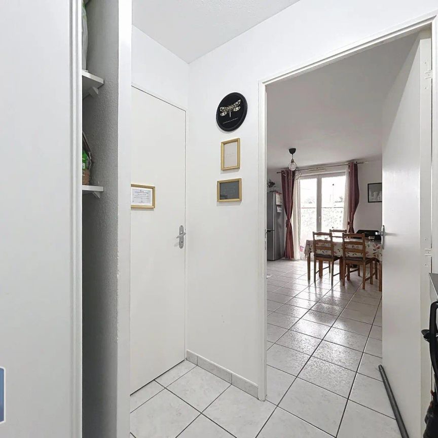 Appartement à louer 3 pièces 54.59m² - Photo 1