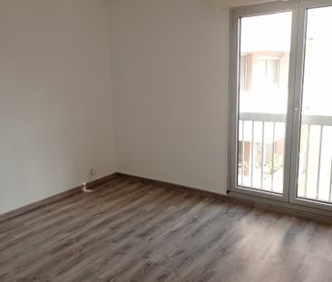 Location Appartement 2 pièces 46m² ASNIERES SUR SEINE 92600 - Photo 3
