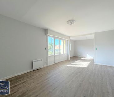 Location Maison 5 pièces 115m² COUTRAS 33230 - Photo 1