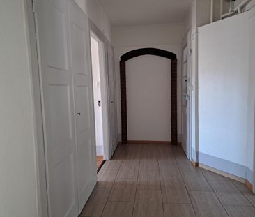 APPARTEMENT DE 3 PIECES AU 2EME ETAGE AVEC BALCON - Photo 5